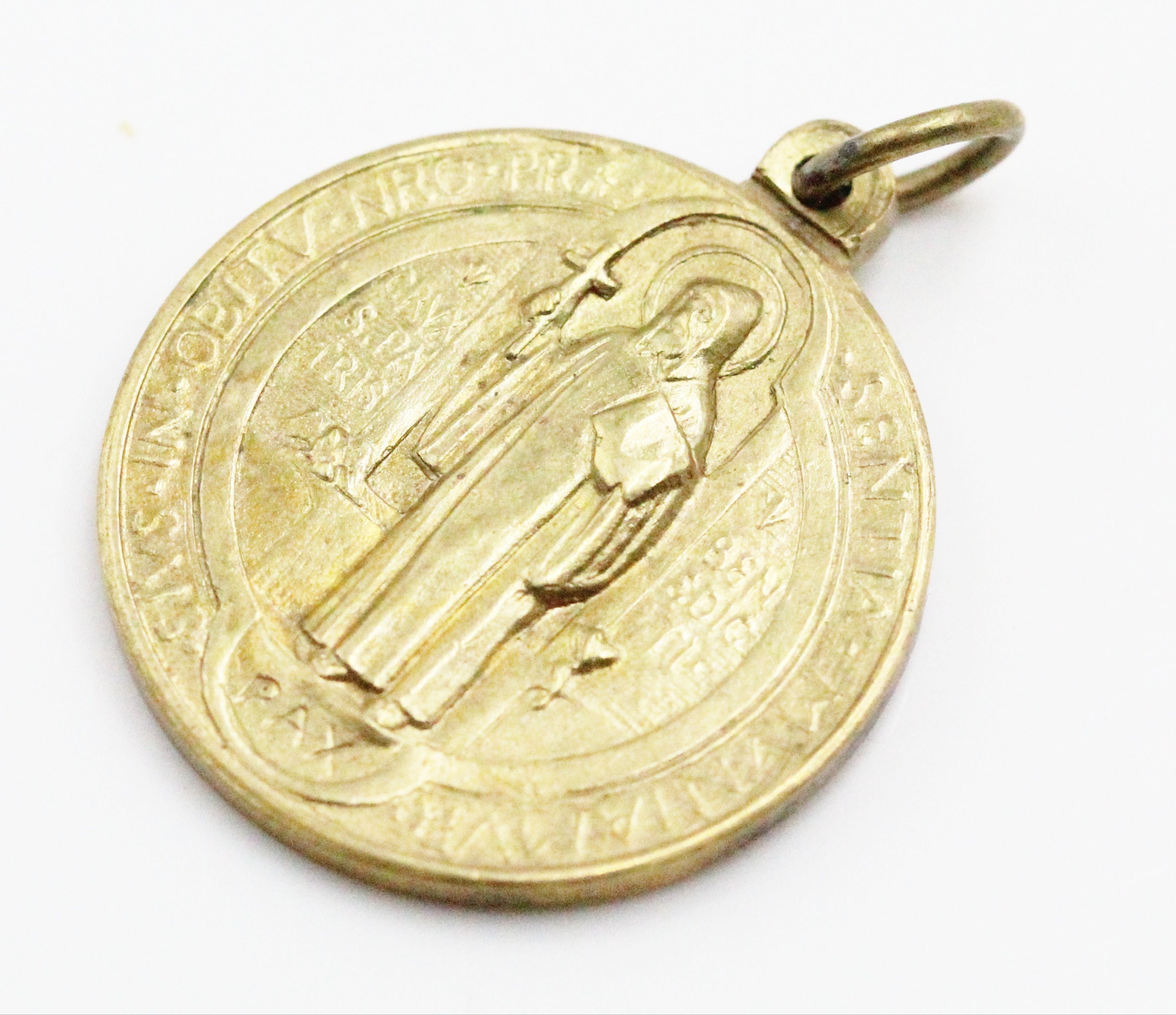 Ancienne Médaille Saint Benoit
