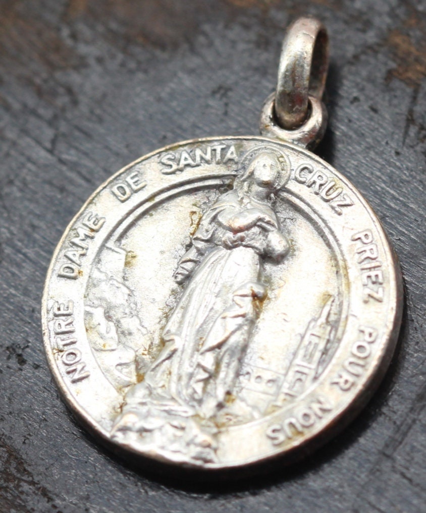 Ancienne Médaille Notre Dame de Santa Cruz