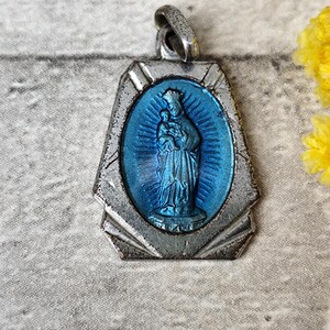 rare Virgin mary and child  medal