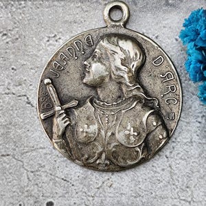 Seltene antike französische religiöse Medaille der Jeanne d&#39;Arc