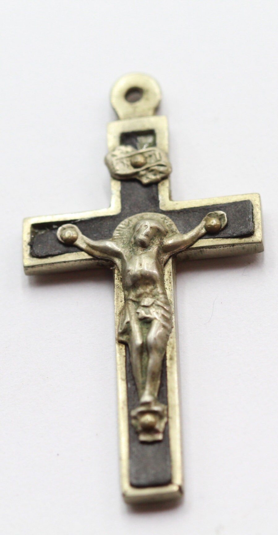 Ancien Pendentif Crucifix