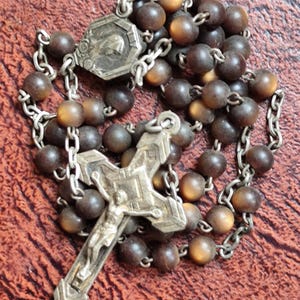 Virgin mary rosary