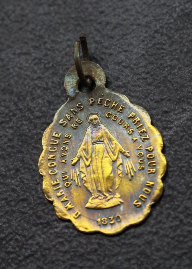Rare Médaille Vierge Marie
