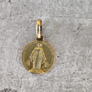 gold plated Virgin mary medal