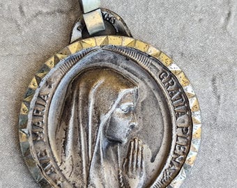 Antique French religious medal of the Virgin Mary, Ave Maria gratia plena.