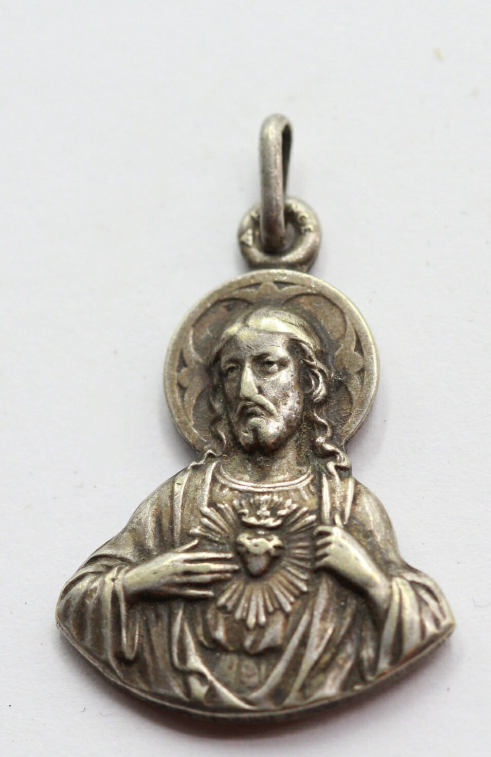 Ancienne Médaille de Jésus Christ Montmartre