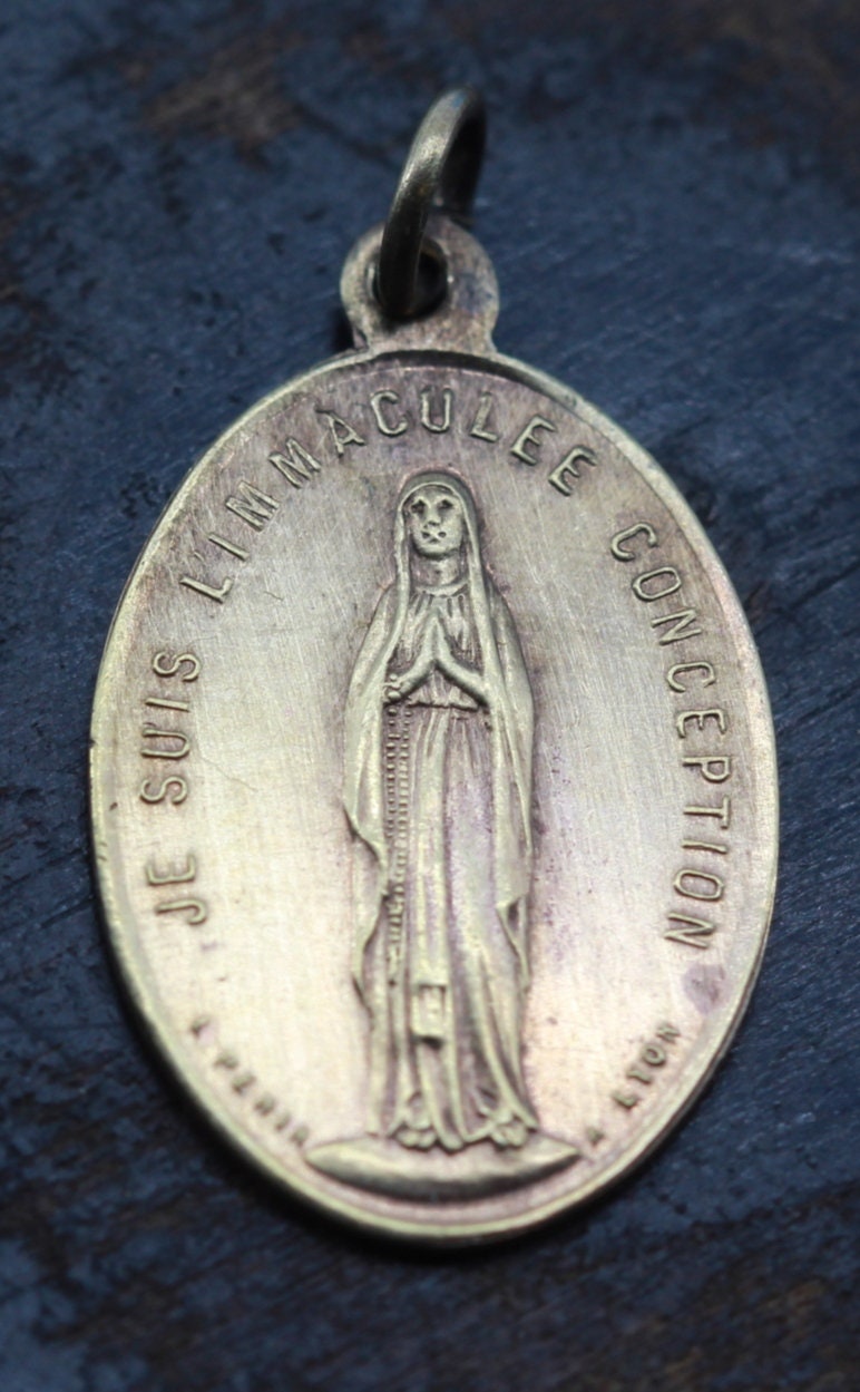Rare Médaille Notre Dame de Lourdes Par Penin