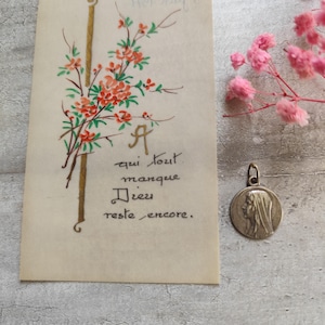 Ancienne médaille vierge marie de lourdes  avec ancienne carte religieuse