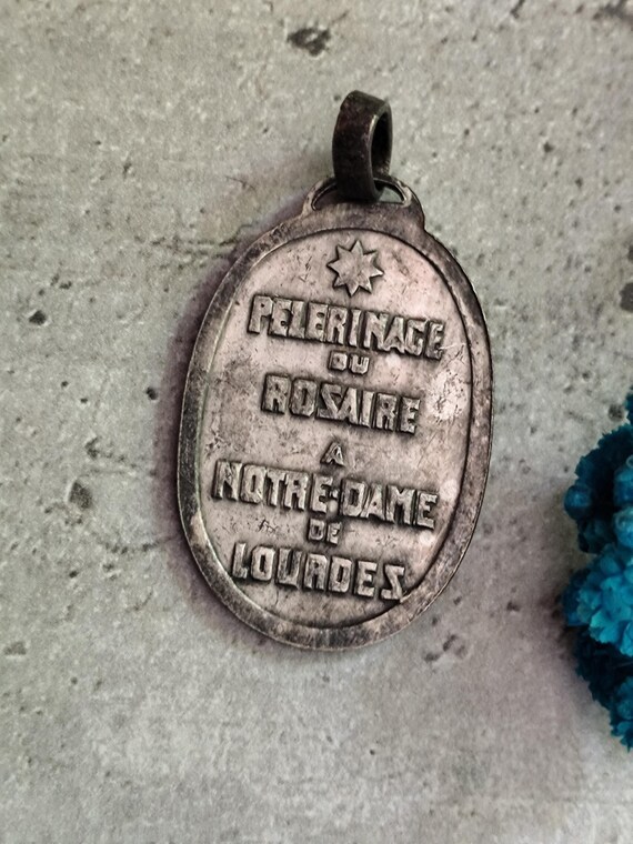 Médaille De Pèlerinage Diocèse D'Ars à Lourdes - Aluminium, France
