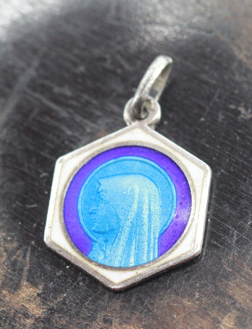 Médaille Notre Dame de Lourdes en Email