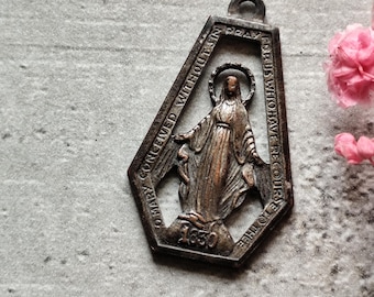 Vintage Virgin Mary Medal • 1940s–50s Catholic Pendant • Madonna ...