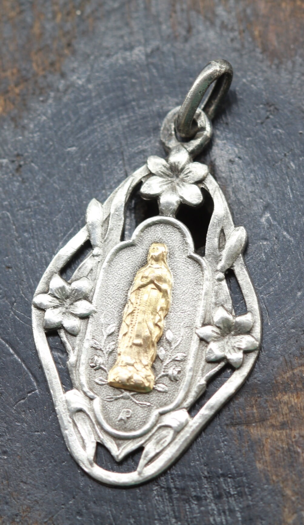 Rare Médaille Notre Dame de Lourdes