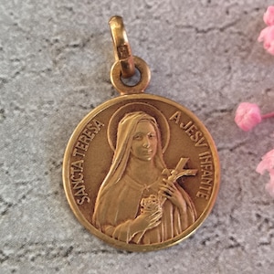 saint therese medal