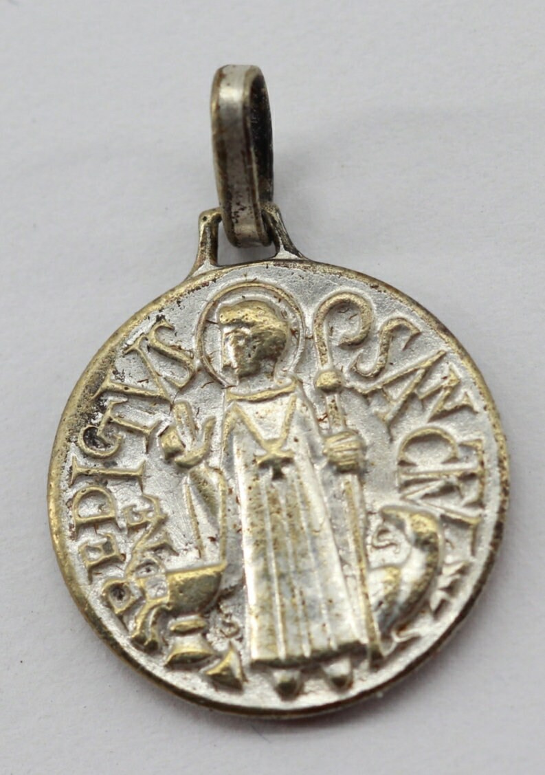 Rare Ancienne Médaille Saint Benoît
