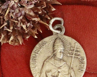 rare médaille Saint cornelius