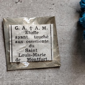 Rare antique French Catholic religious reliquary with bone-touched relic of Saint Louis-Marie de Montfort