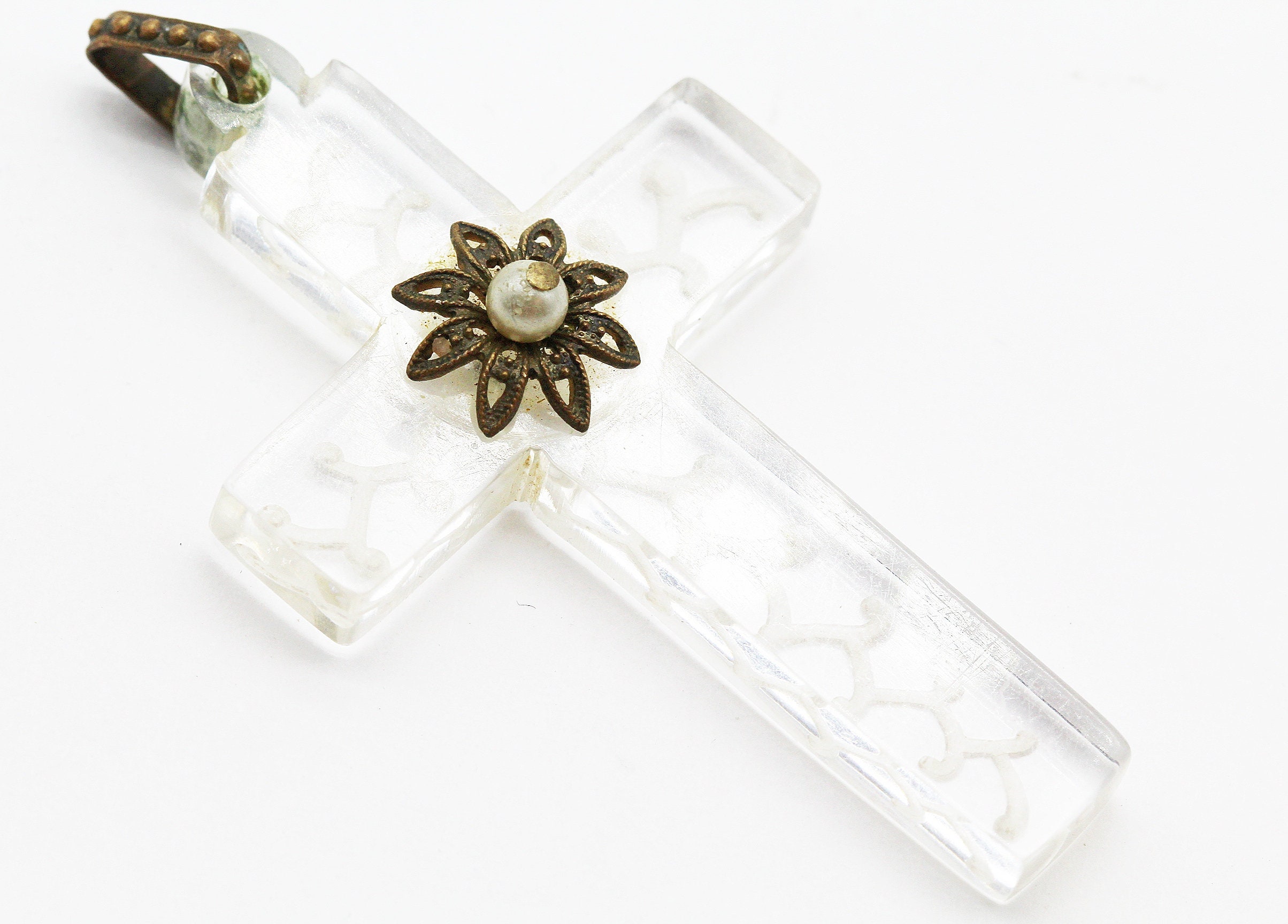 Rare Ancienne Croix Pectorale en Bakélite