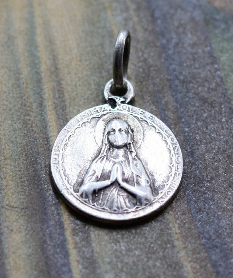 Médaille Vierge Marie Ancienne en Argent