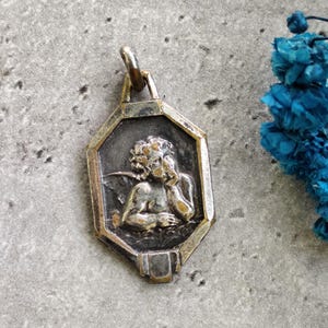 Ange Raphaël medal