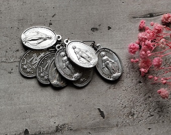 Miraculous Medal of the Virgin Mary - Vintage religious pendant - Aluminum - Sold individually