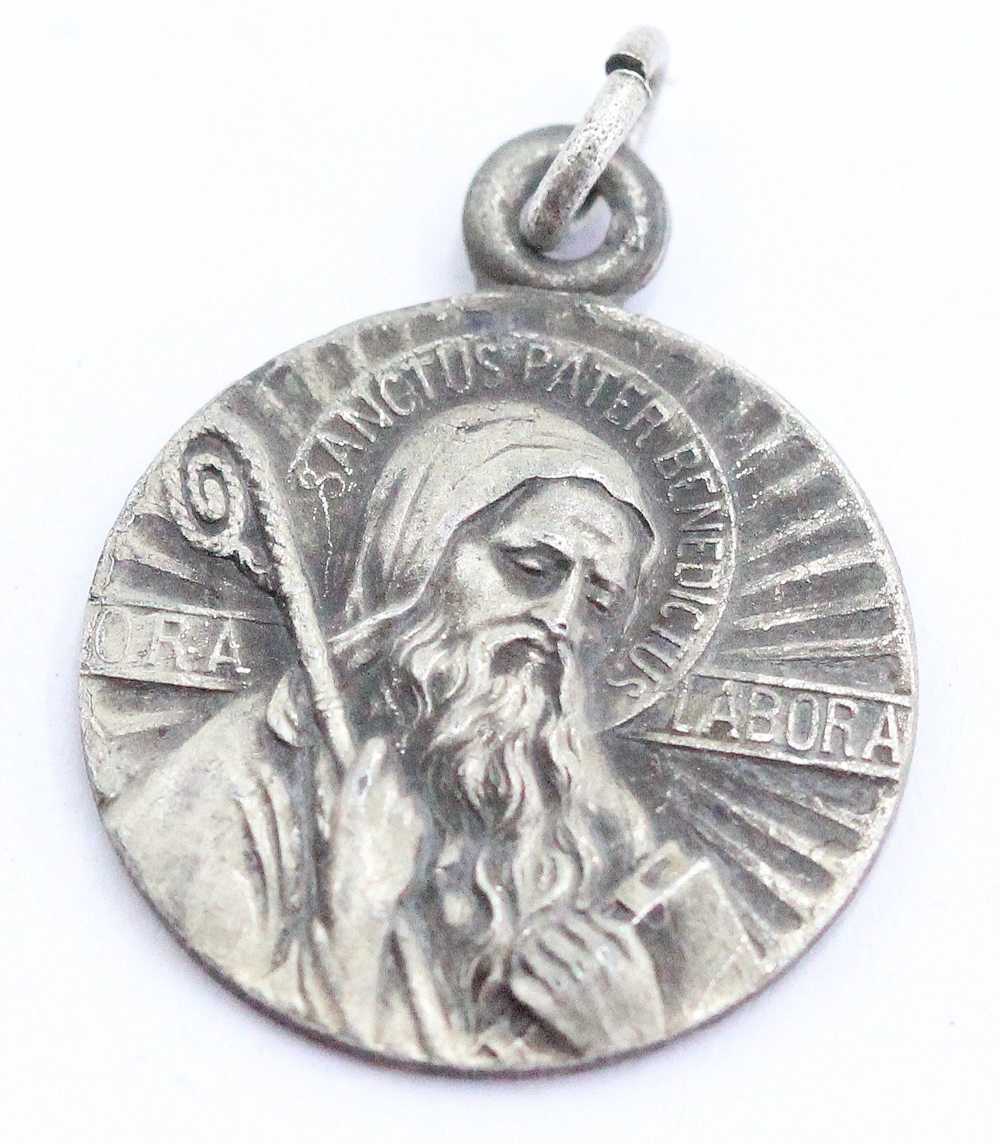 Ancienne Petite Médaille Religieuse Saint Benoit