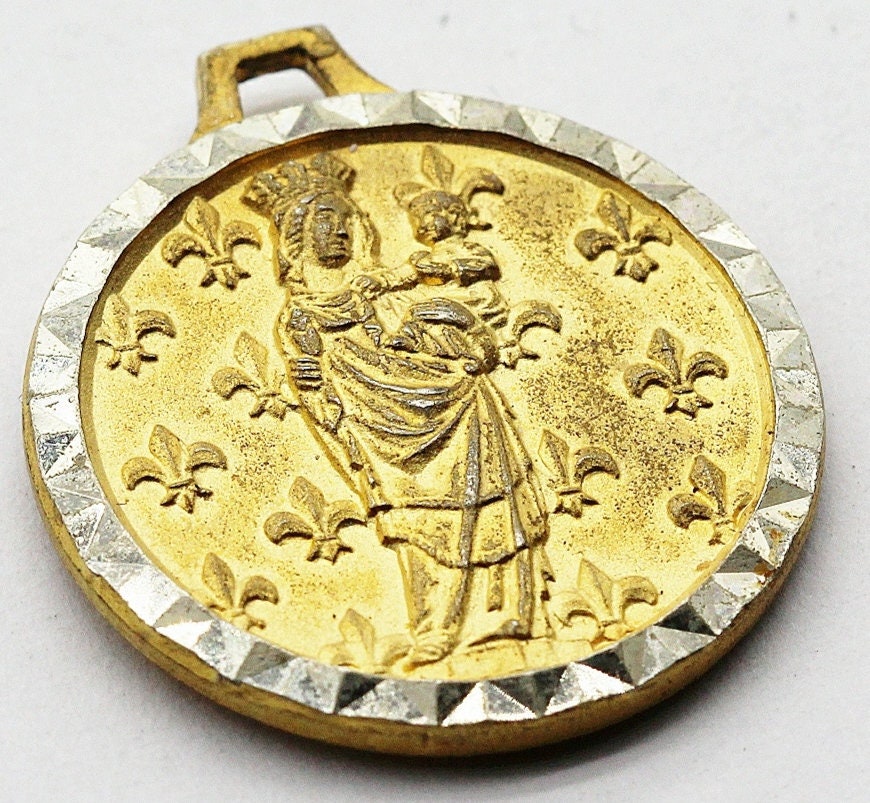 Ancienne Médaille Notre Dame de Paris