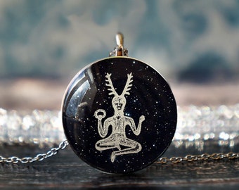 horned god , cernunnos pendant , pagan jewelry , pagan necklace , pagan pendant , cernunnos jewelry