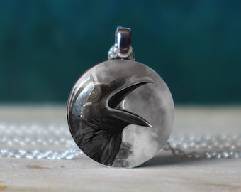 goth necklace , witchy necklace  , raven necklace , wiccan necklace , raven jewelry , raven pendant , raven gifts