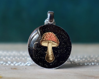 mushroom necklace , mushroom pendant , cottagecore necklace , fairy necklace , fairycore necklace  , fly agaric