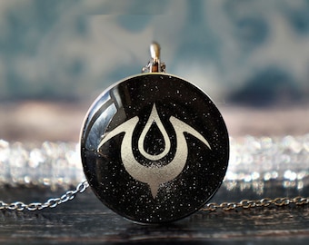 fire emblem , lucina , fire emblem jewelry , exalt , grima , brand of the exalt , gamer necklace