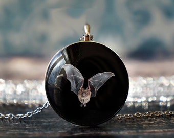 ciondolo pipistrello , gioielli pipistrello , collana pipistrello nero , collana pipistrello vampiro , collana goth , gioielli goth