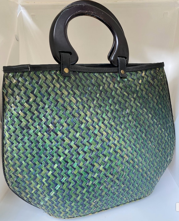 Summer Woven straw raffia basket tote with Wood Handl… - Gem