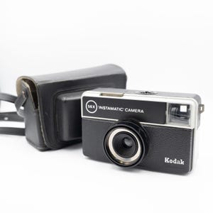 Kodak 55X Instamatic 1970&#39;s Vintage Retro 126 Film Photography Analog Viewfinder Camera