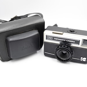 Kodak 77X Instamatic 1970&#39;s Vintage Retro 126 Film Photography Analog Viewfinder Camera