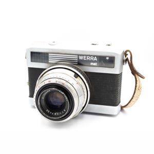Appareil photo télémétrique analogique Carl Zeiss Werra Mat des années 1960 rétro vintage 35 mm photographie argentique