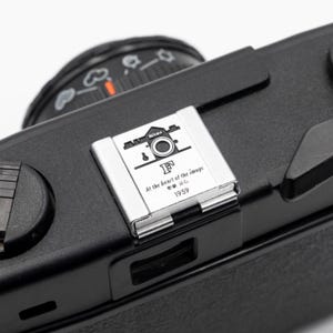 Custom Silver Nikon F Hot Shoe Cover, Unique Camera, Gift for Photographer, Customizable Camera Accessories