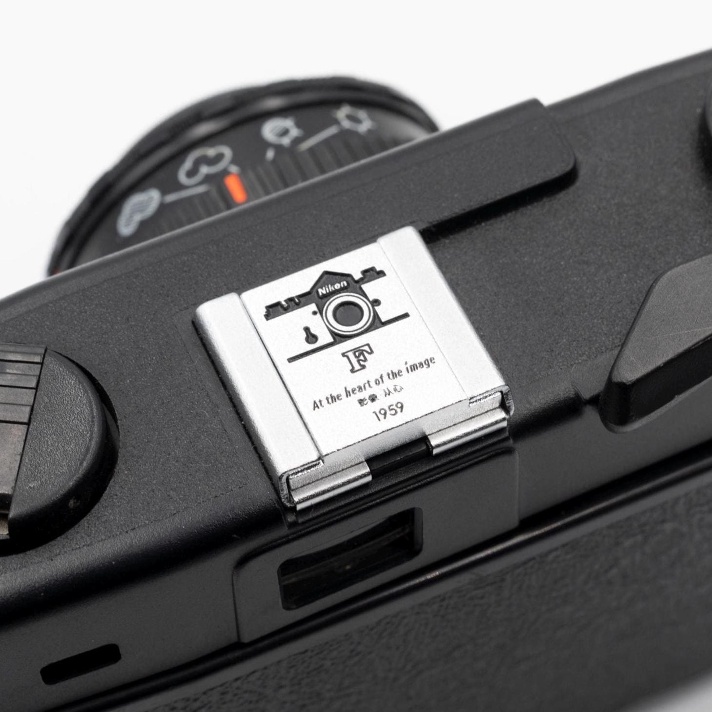 Boîtier Nikon FM2 Argenté - Excellent état ++ - Objectifs 50mm Et 24mm Inclus