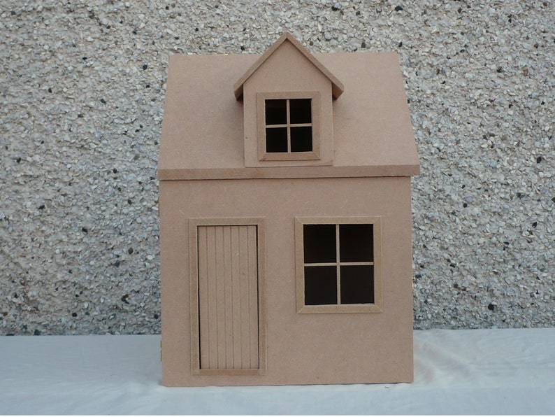 Maison de poupée Cottage à l'échelle 1/12 image 1