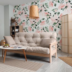 Carta da parati floreale delicata / fiori rosa / carattere romantico / shabby chic