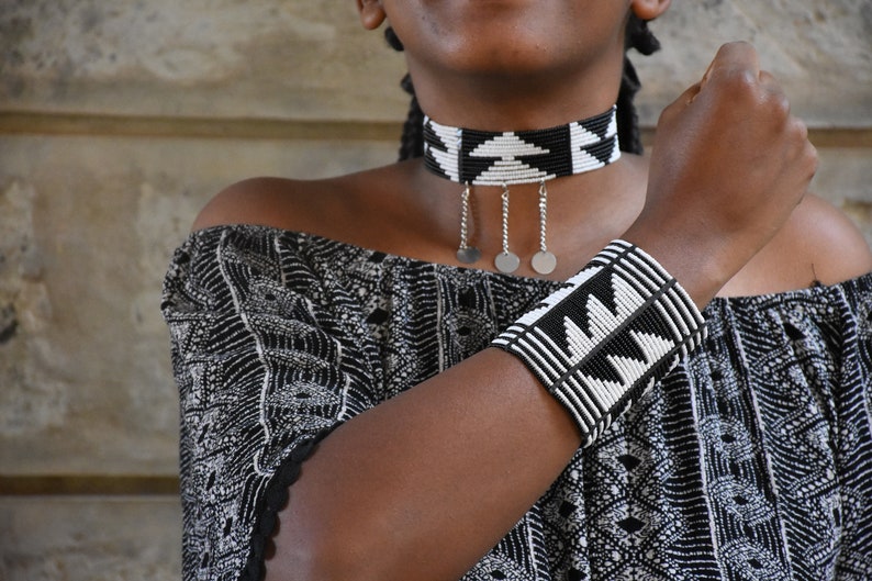 Handmade Maasai Necklace Choker 