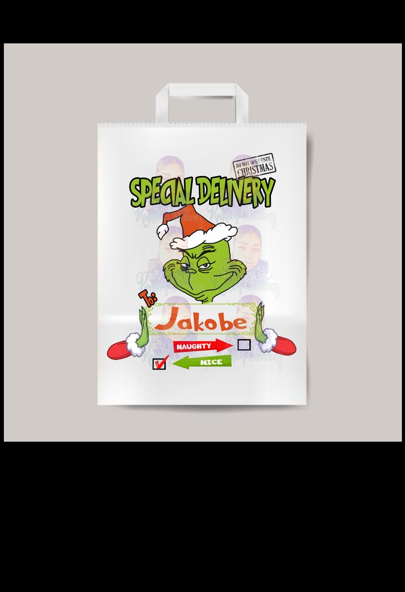 K&ouml;nnte beinhalten: Eine wei&szlig;e Papiert&uuml;te mit einer gr&uuml;nen Grinch-Figur, die einen Weihnachtsmann-Hut tr&auml;gt. Die T&uuml;te tr&auml;gt den Text "Special Delivery" und "Do Not Open Until Christmas". Der Grinch h&auml;lt ein Schild mit der Aufschrift "An: Jakobe" und hat ein K&auml;stchen f&uuml;r "Unartig" und "Brav".