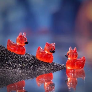 Glow in the Dark Devil Duck Figurines, Tiny Resin Miniatures, Collectible Pocket Gifts