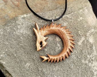 Colgante Ouroboros de madera tallado a mano, Ouroboros Neklace comiendo su propia cola, colgante de símbolo egipcio antiguo, colgante de serpiente, neklace de hombre