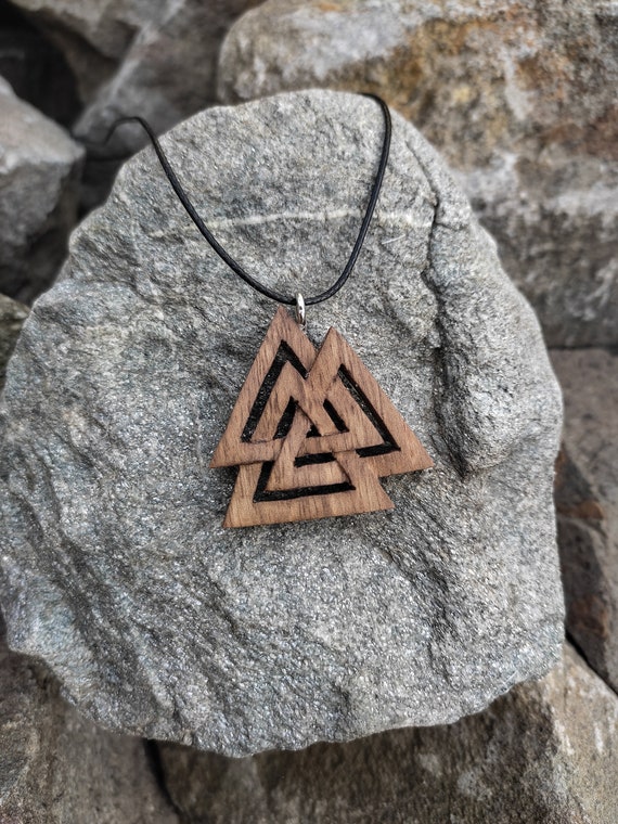 Valknut pendant sale