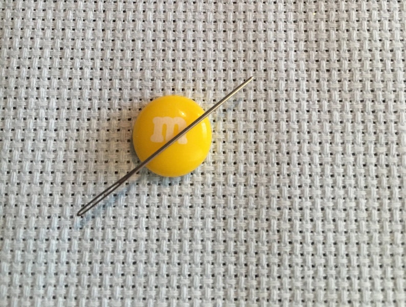 Candy Needle Minder-Candy Cover Minder-Cross Stitch Minder-Fridge Magnet-Needle Nanny-Whiteboard Magnet-Stitching Minder-Brooch Magnet-M/&M