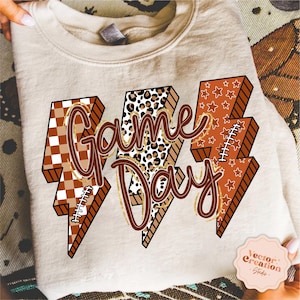 Football Spiel Tag Png, Preppy Fußball Png Bundle, Herbst Fußball Png, Touchdown Png, Touchdown Saison Png, Girly Coquette Fußball Png Shirt