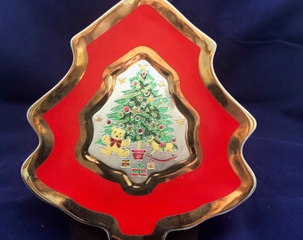 Jamestown China Christmas Chokin Plate, Vintage 1980s, Christmas Tree with Toys, Red with Gold Trim, Made in Japan