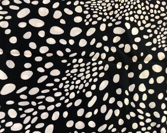 Black/White Georgette Scatterdot Fabric 44" x 1.25 yds