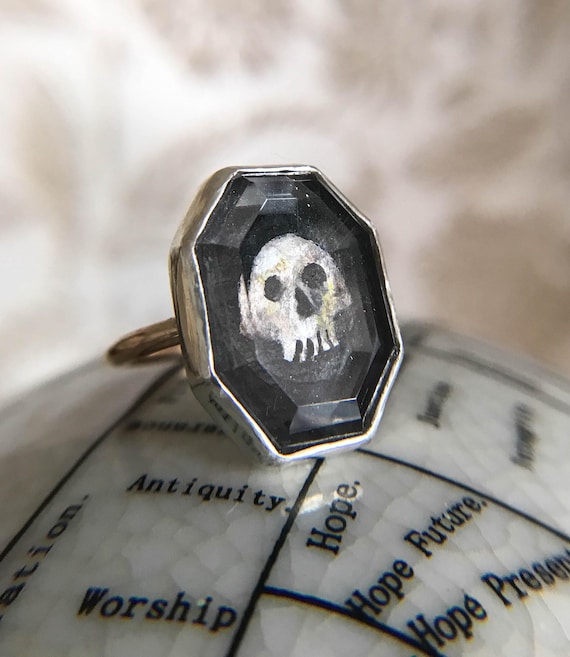 Memento Mori Skull Mourning Ring | Antique Style Cut Quartz Ring