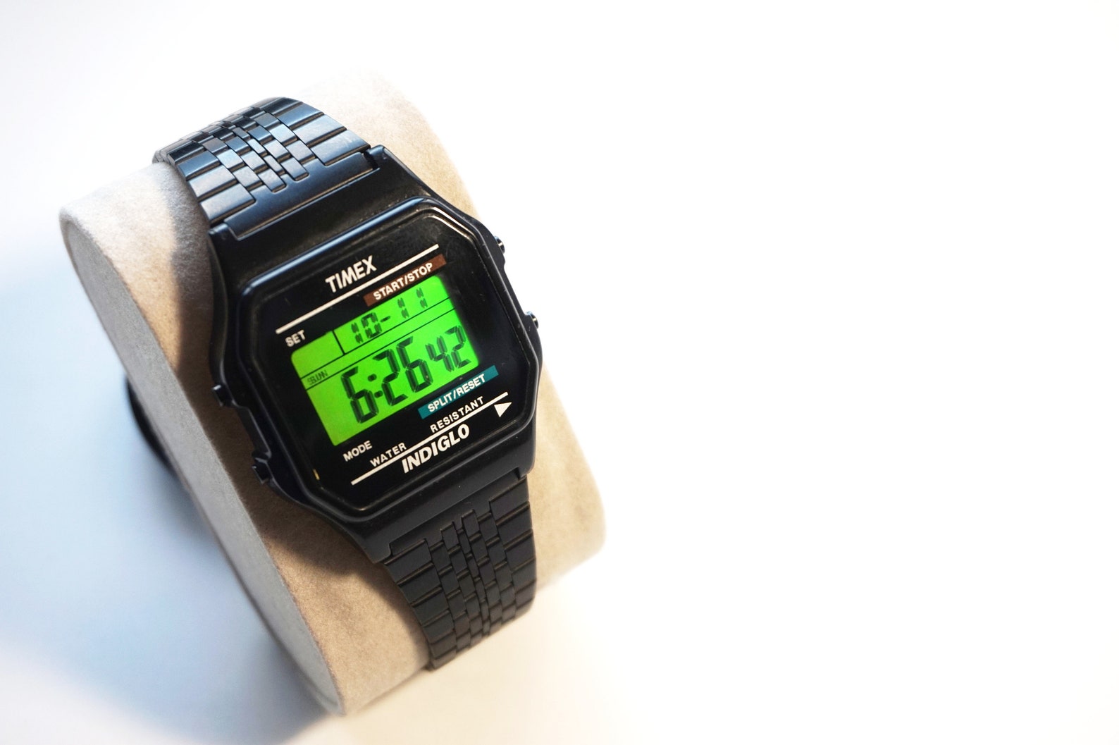 citizen eco drive sapphire wr200